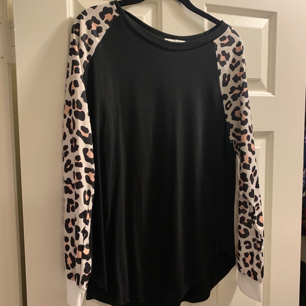 Designer top